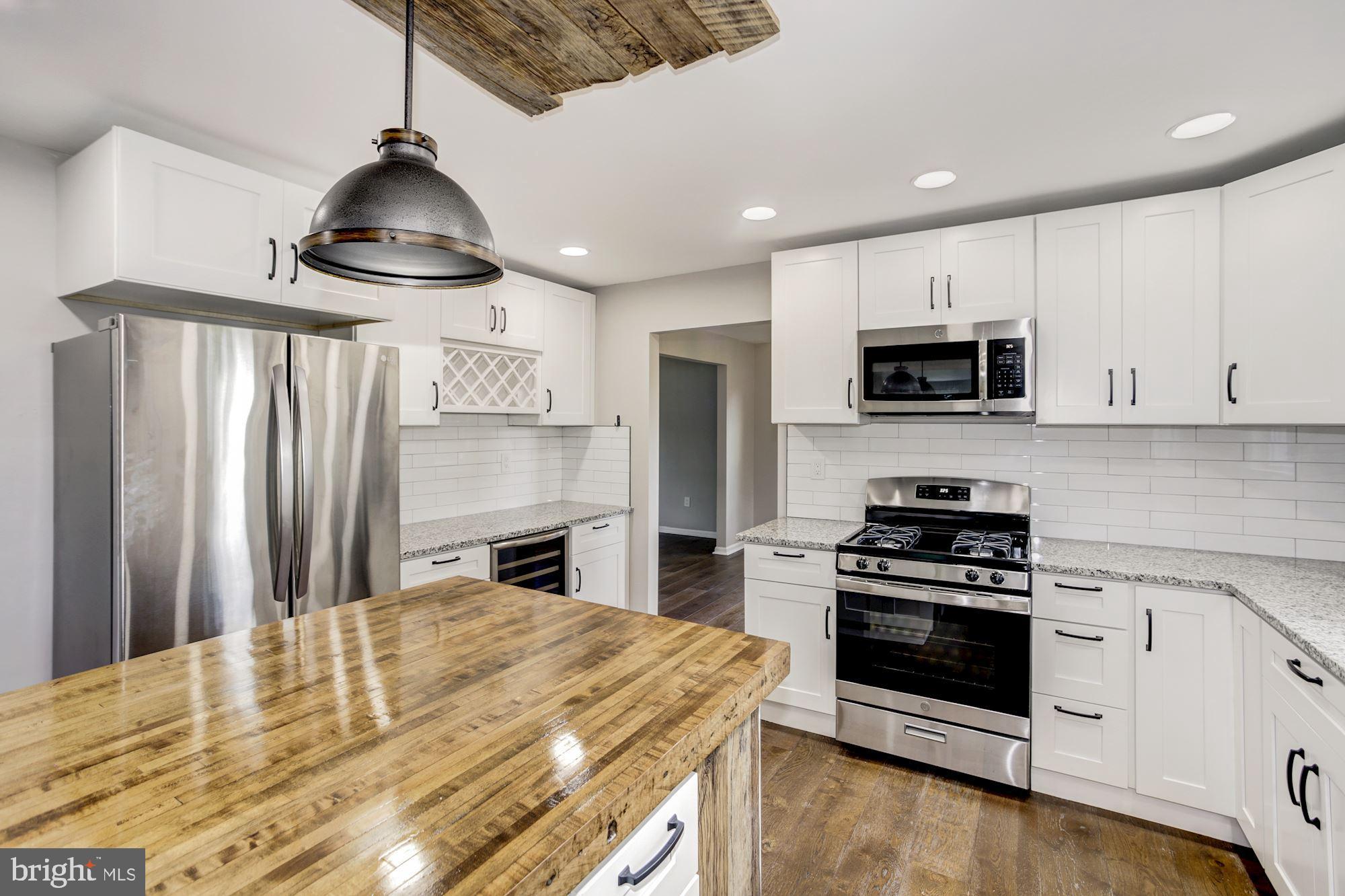 113 Salina Road Sewell, NJ 08080 - Photo 8 of 27 Kitchen