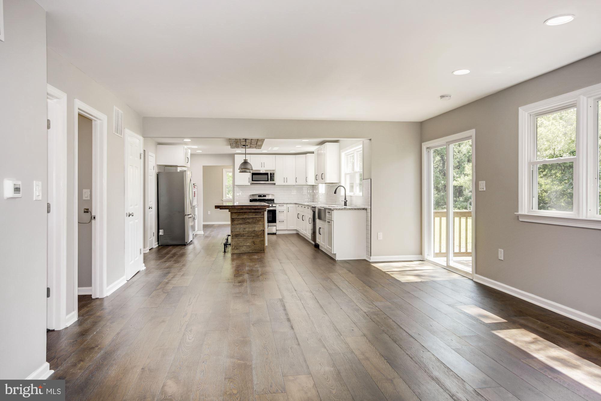 113 Salina Road Sewell, NJ 08080 - Photo 10 of 27 Family Room