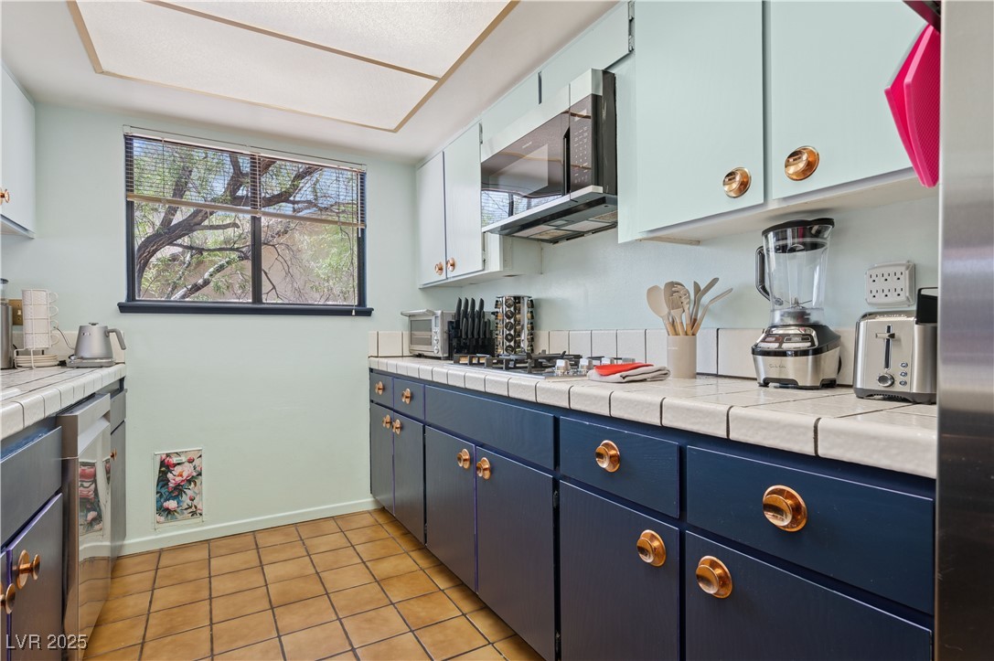 Undisclosed Address Las Vegas, NV 89119 - Photo 13 of 27