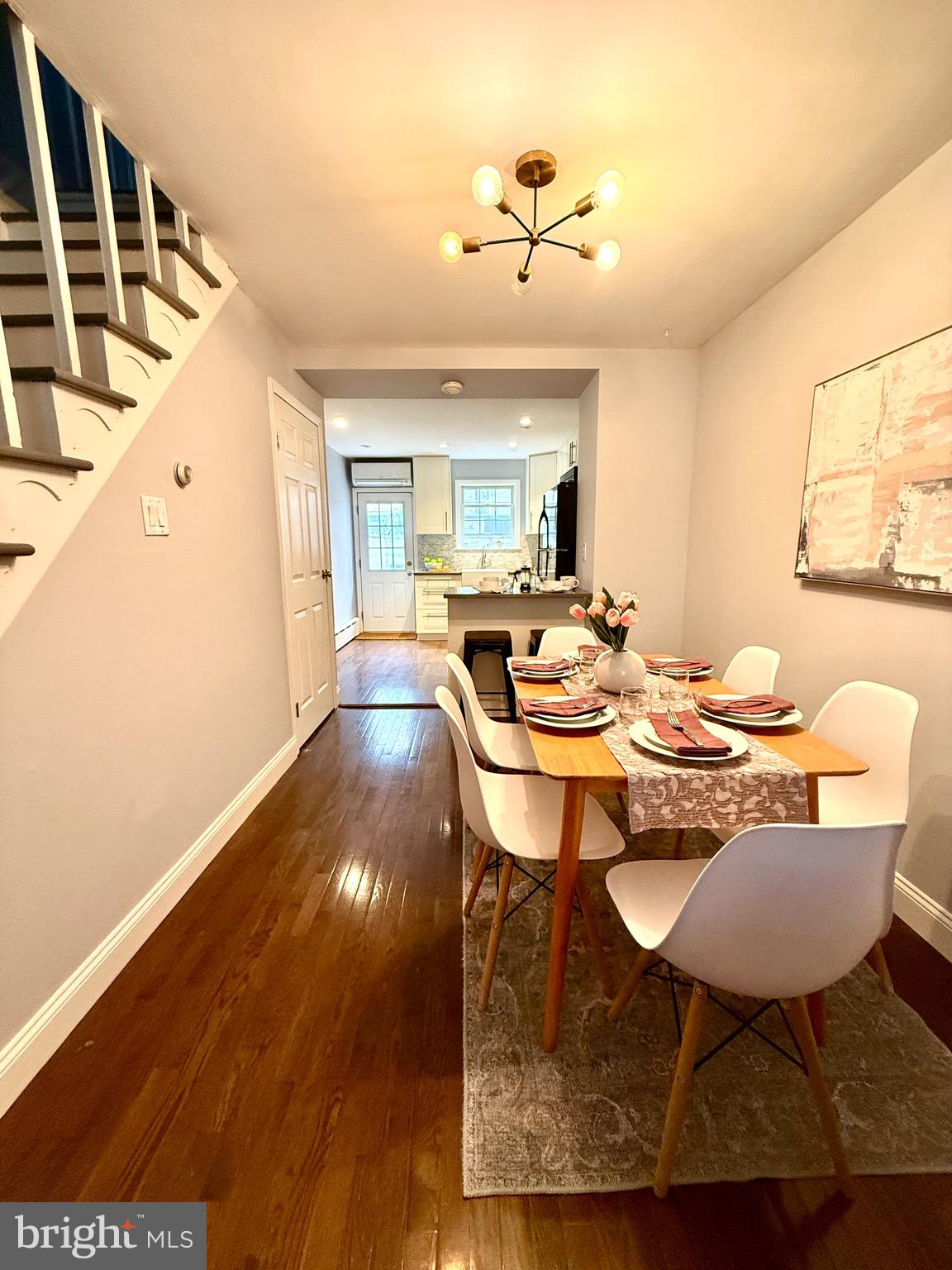 619 Sears Street Philadelphia, PA 19147 - Photo 4 of 23 a dining room with wooden floor and breakfast area