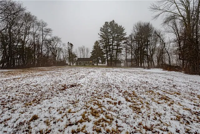 $390,000 | 371 Central Pike, Scituate, RI 02857