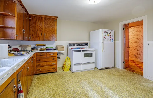 $390,000 | 371 Central Pike, Scituate, RI 02857