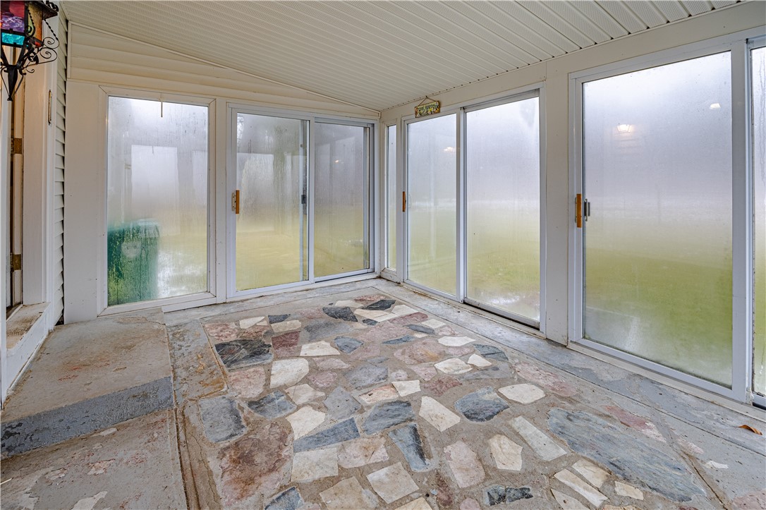 371 Central Pike Scituate, RI 02857 - Photo 20 of 29