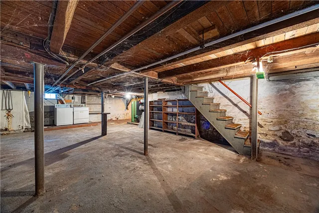 $390,000 | 371 Central Pike, Scituate, RI 02857