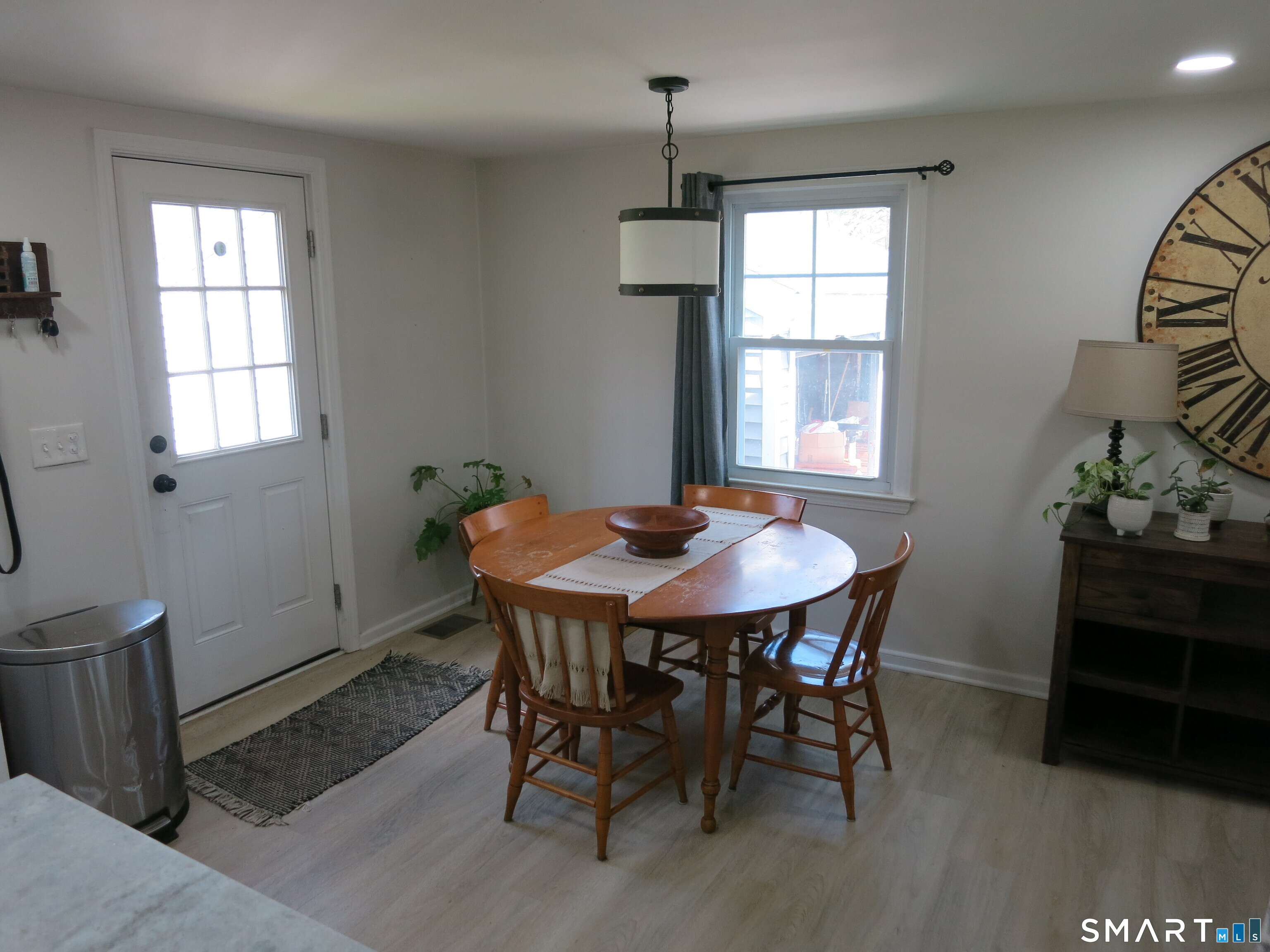 6 Lostbrook Road Simsbury, CT 06092 - Photo 6 of 14