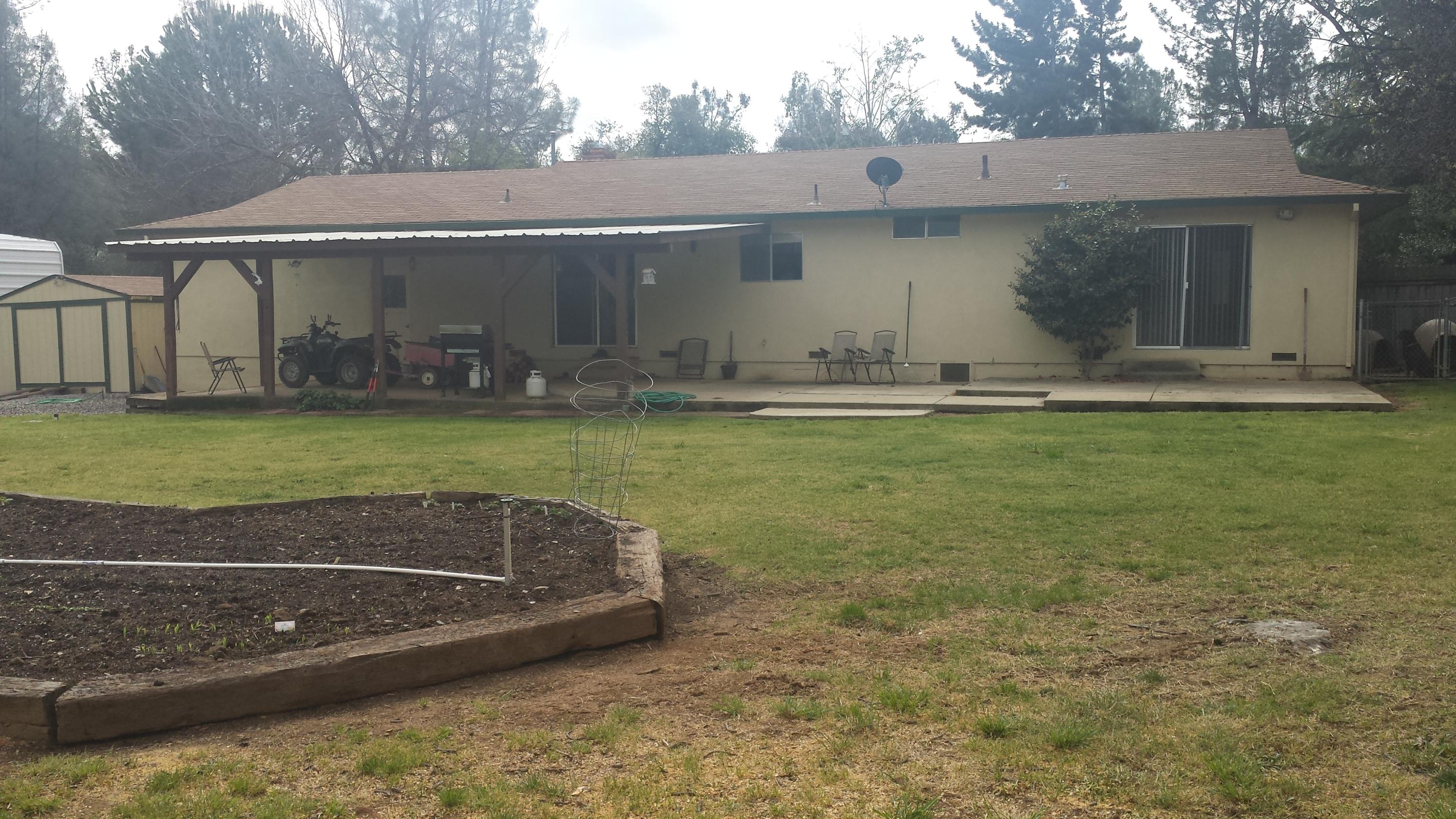 17874 Walker Mine Road Redding, CA 96003 - Photo 11 of 33 Back of house