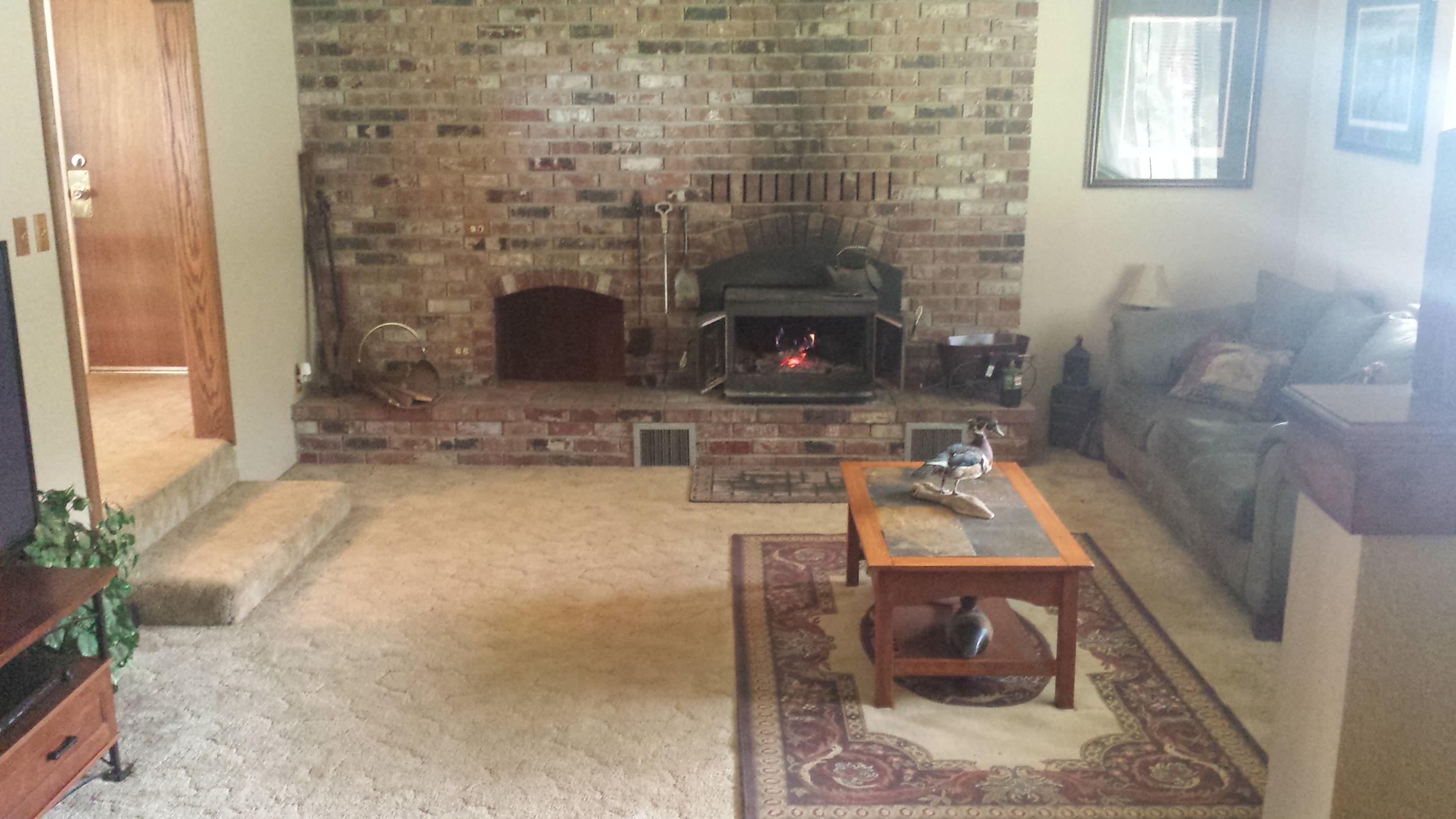 17874 Walker Mine Road Redding, CA 96003 - Photo 19 of 33 Living Room and Fireplace