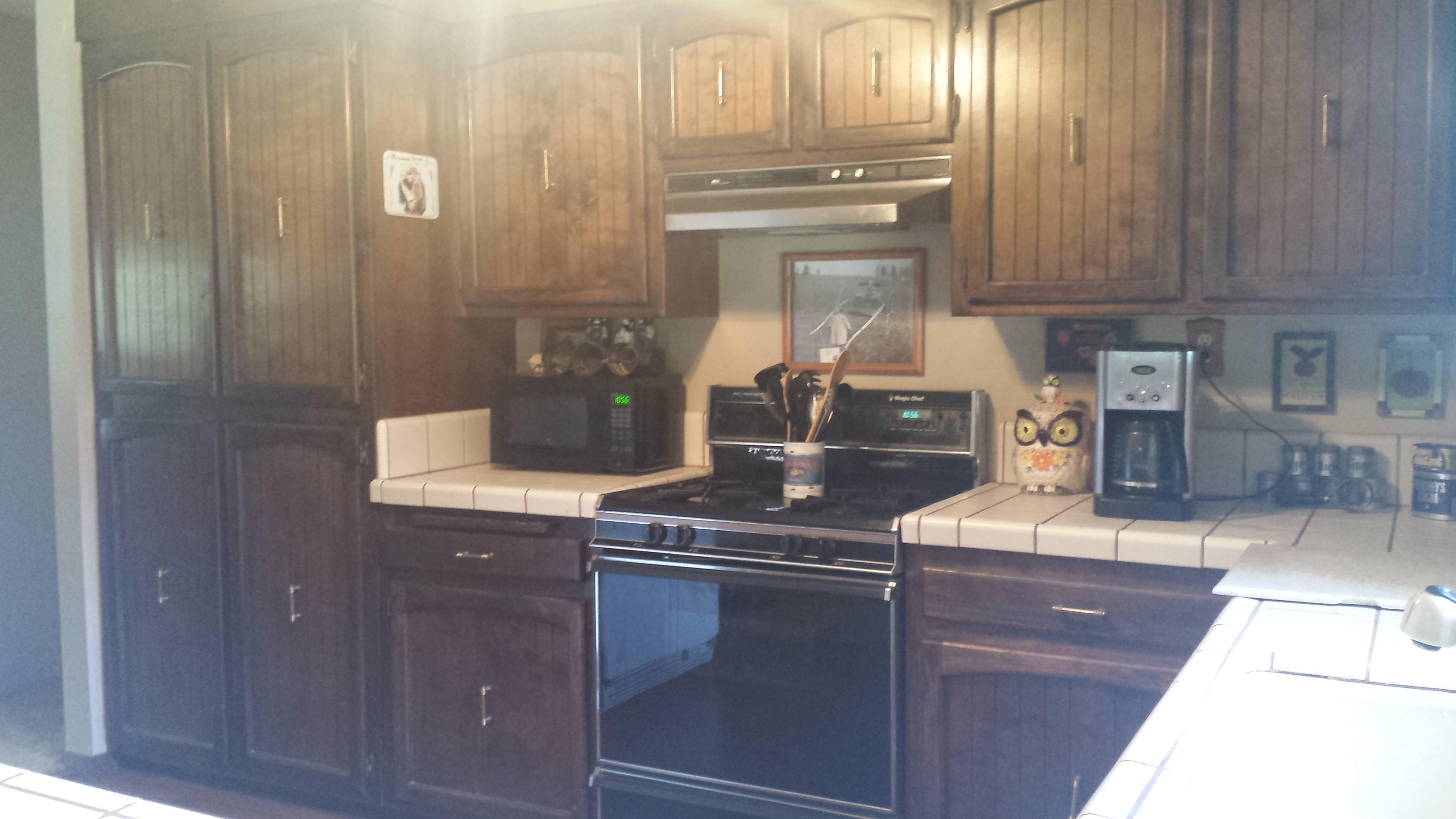 17874 Walker Mine Road Redding, CA 96003 - Photo 22 of 33 Large Pantry in Kitchen