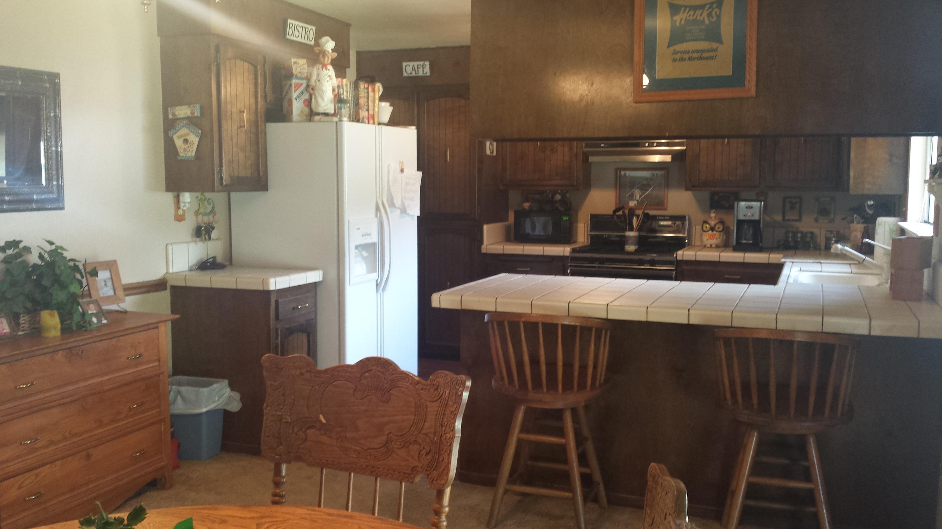 17874 Walker Mine Road Redding, CA 96003 - Photo 25 of 33 Dining Room to Kitchen