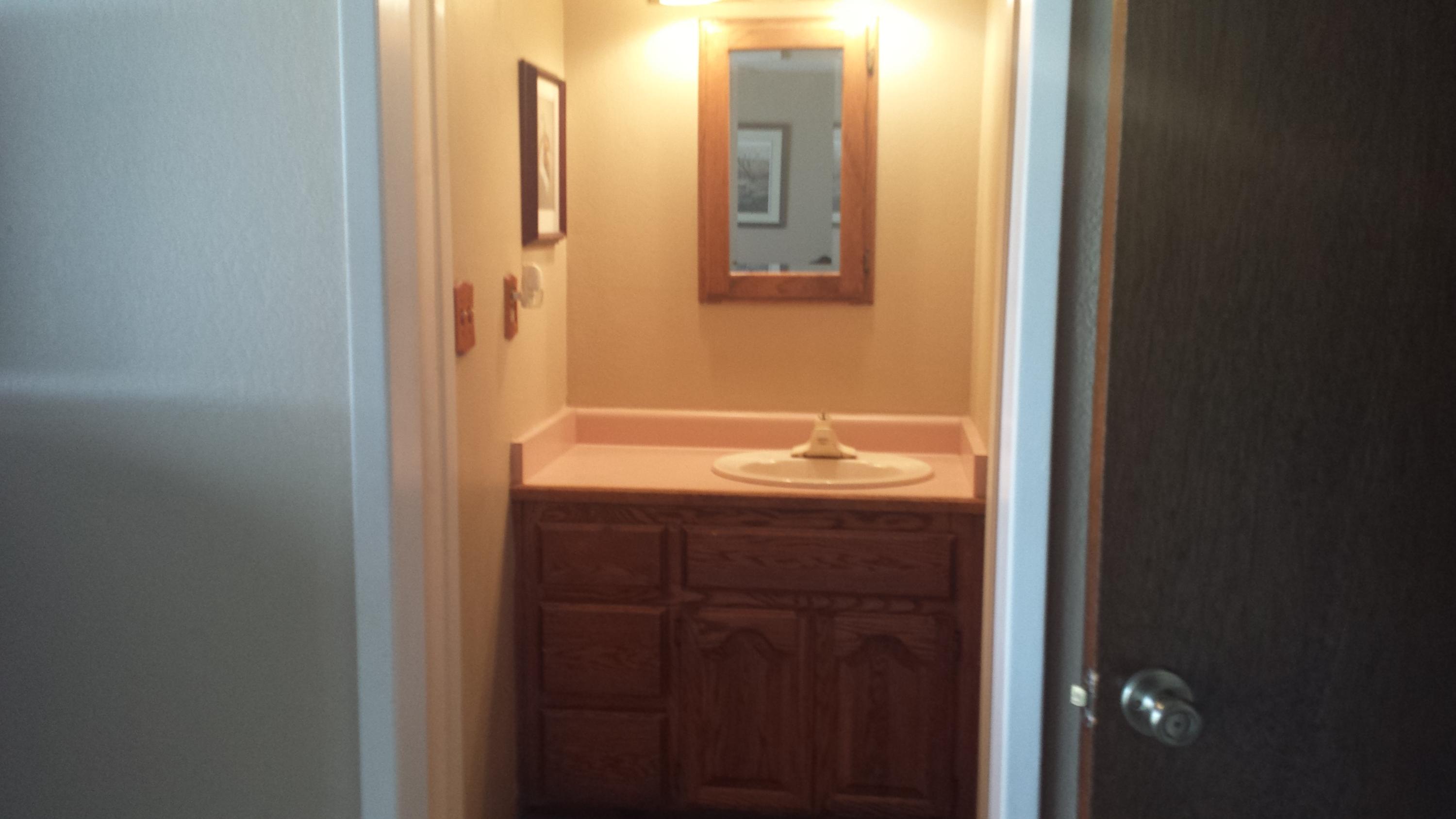 17874 Walker Mine Road Redding, CA 96003 - Photo 32 of 33 Master Bath Sink