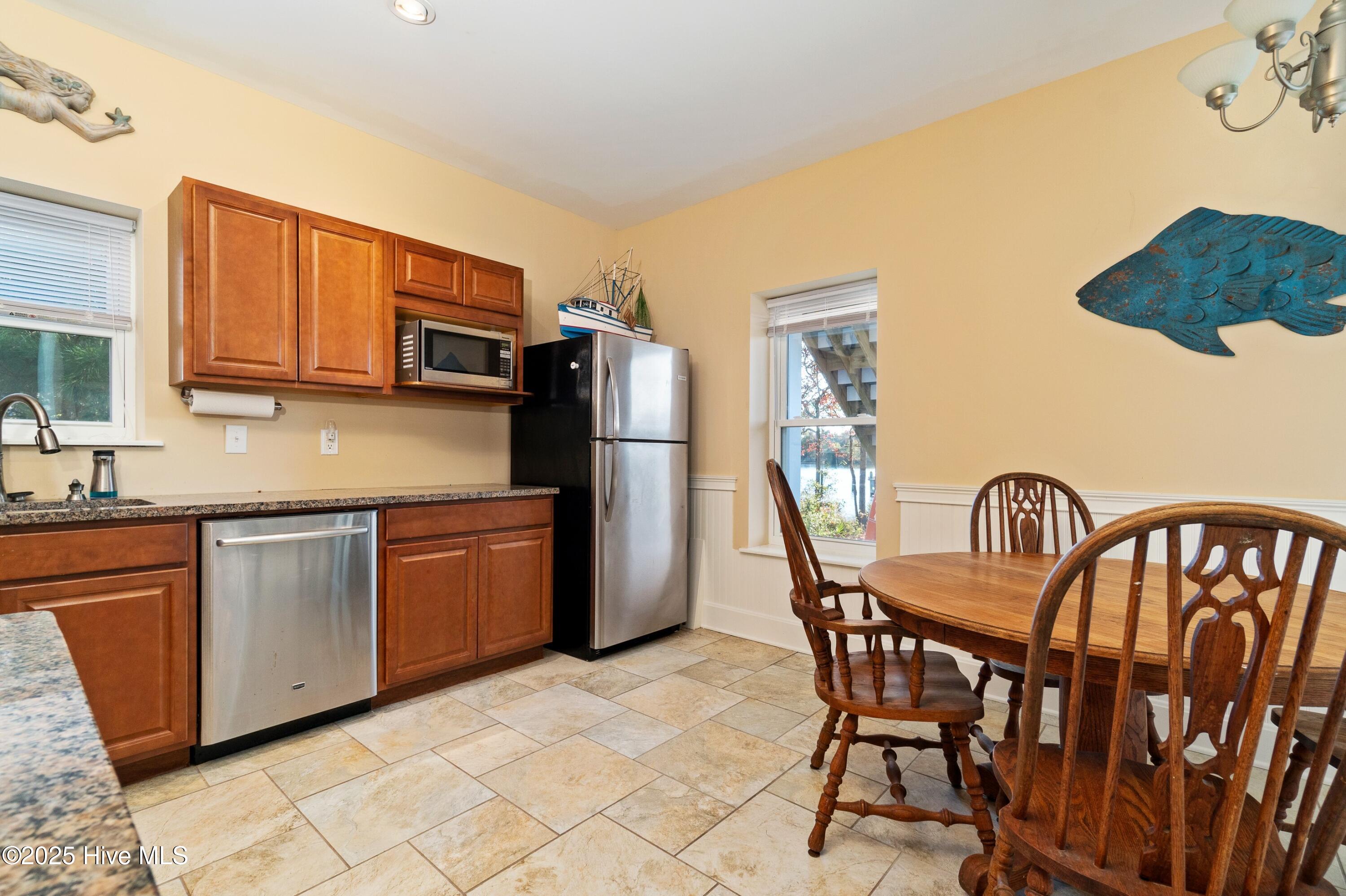 9524 Connie Cove Road Oriental, NC 28571 - Photo 32 of 56 032_Chill Photo_61