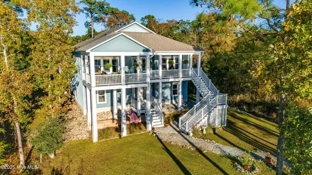 $980,000 | 9524 Connie Cove Road, Oriental, NC 28571