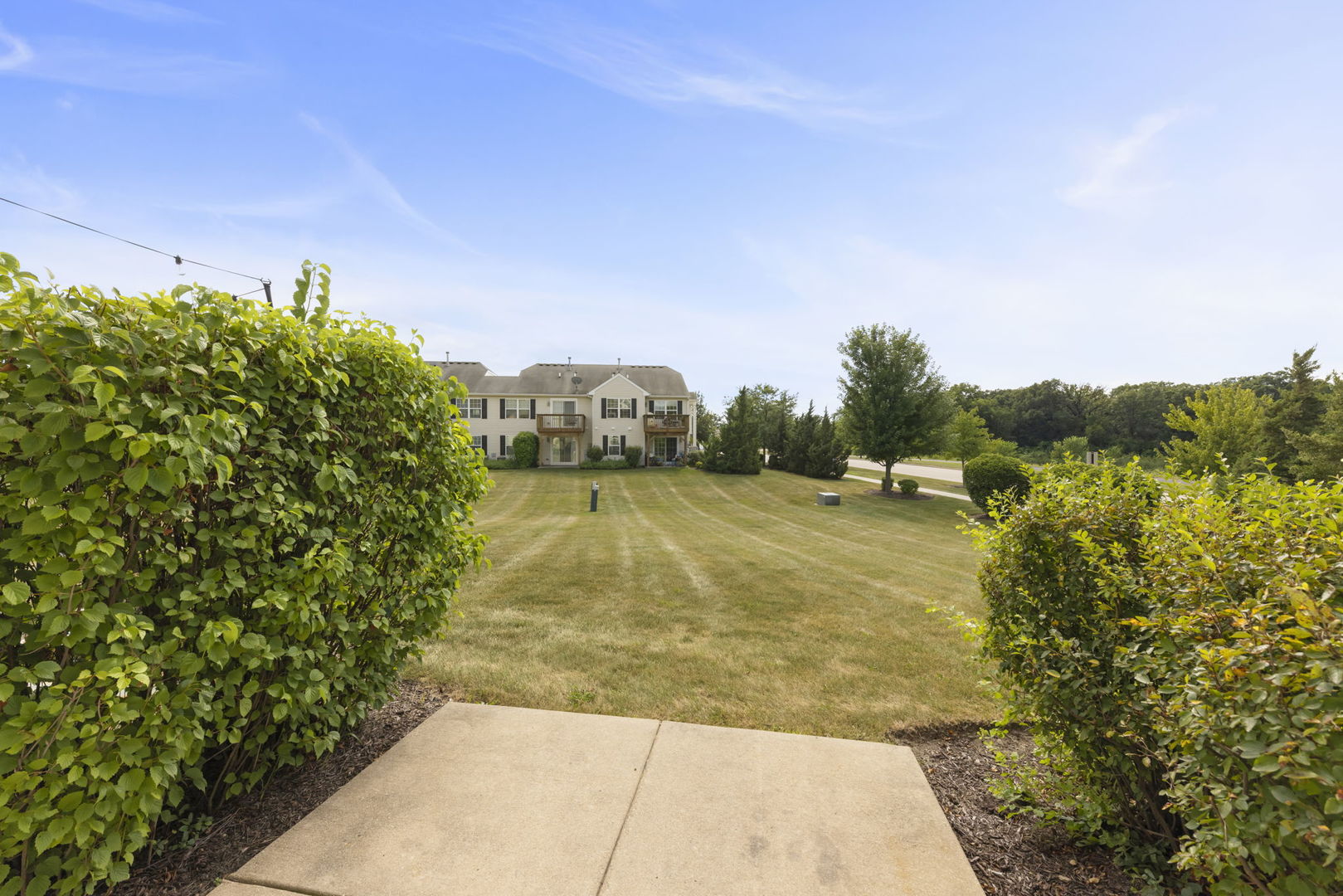 1034 Turin Drive Hampshire, IL 60140 - Photo 20 of 23 a view of a yard