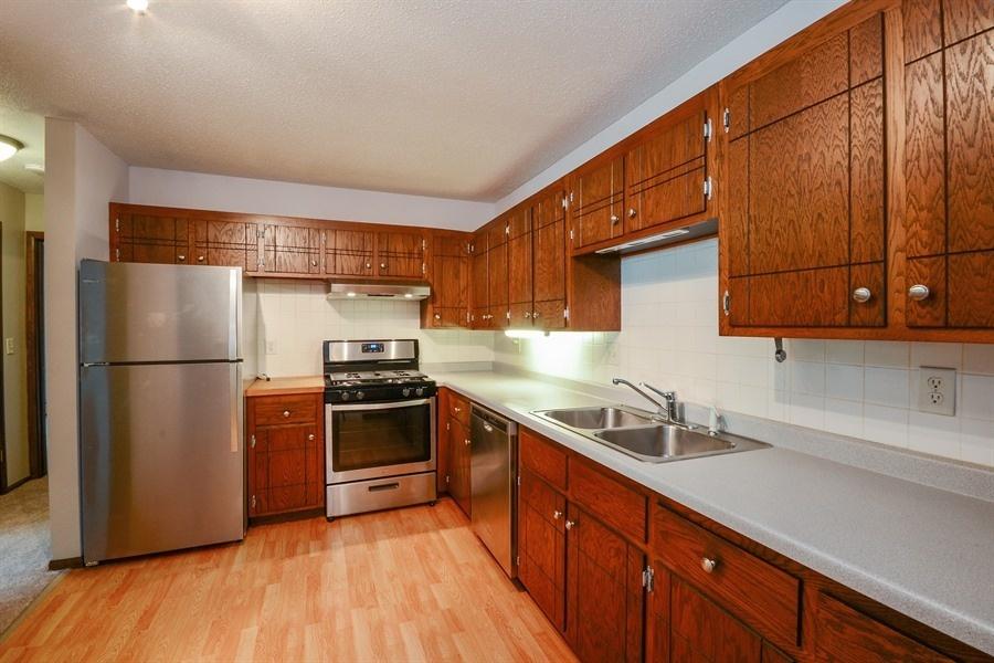 3916 Foss Road, Unit 104 St. Anthony, MN 55421 - Photo 2 of 10