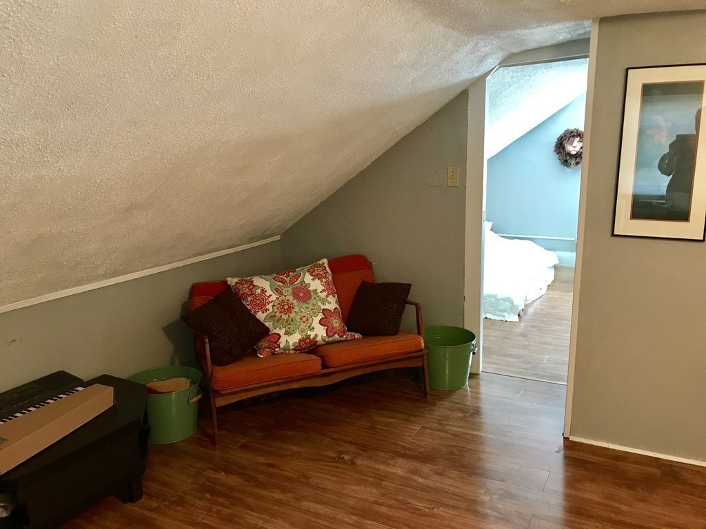 125 Riverside Drive Northampton, MA 01062 - Photo 11 of 13 Gallery Image 11