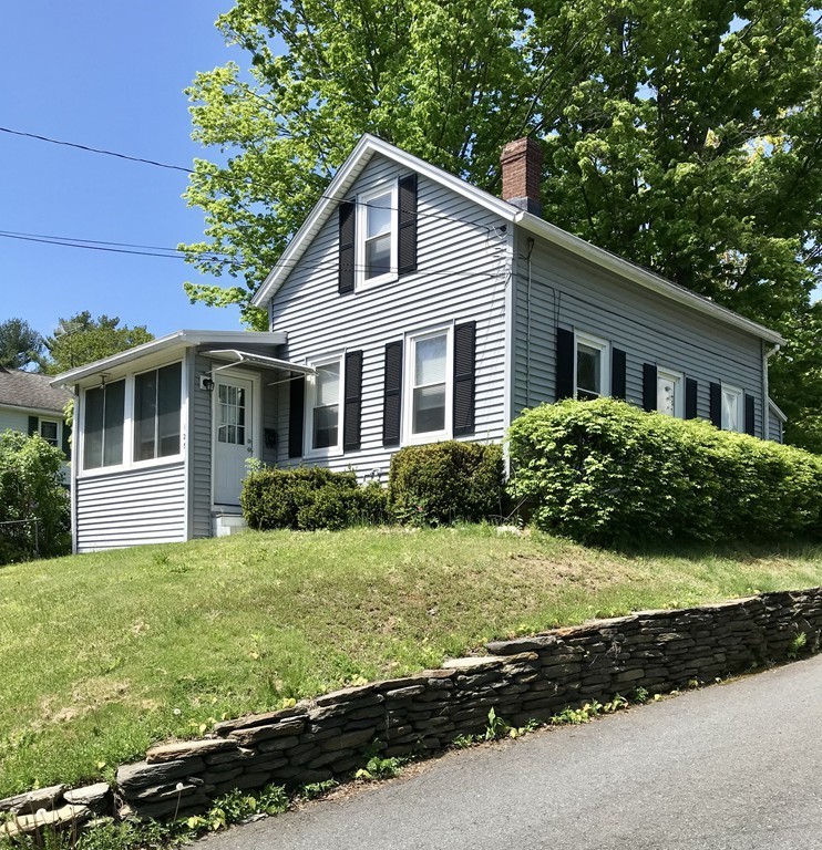 125 Riverside Drive Northampton, MA 01062 - Photo 2 of 13 Gallery Image 2