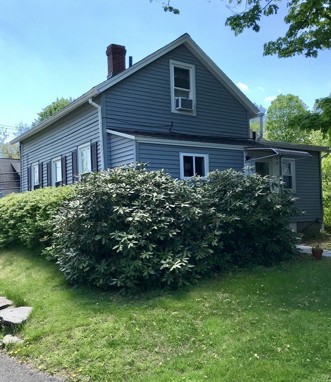 125 Riverside Drive Northampton, MA 01062 - Photo 3 of 13 Gallery Image 3