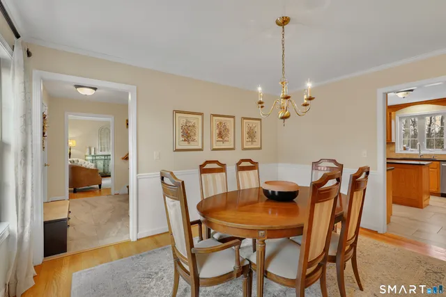 $499,000 | 72 Willowbrook Road, Cromwell, CT 06416