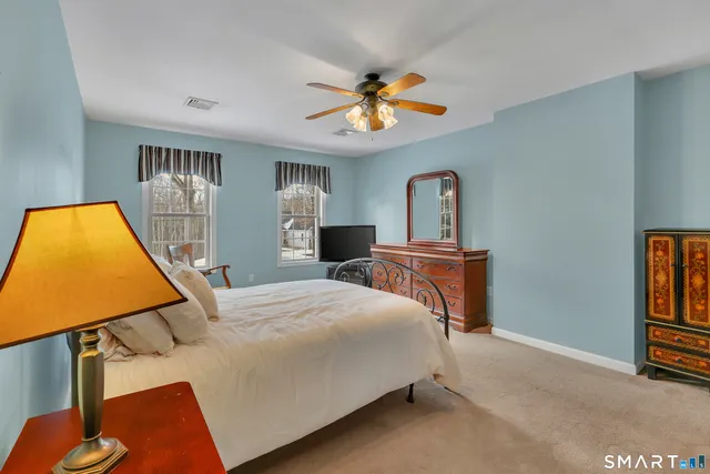 $499,000 | 72 Willowbrook Road, Cromwell, CT 06416