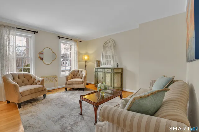 $499,000 | 72 Willowbrook Road, Cromwell, CT 06416