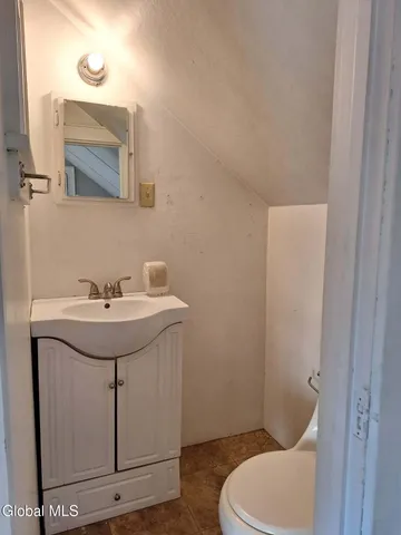 $183,000 | 743 6th Avenue, Troy, NY 12182