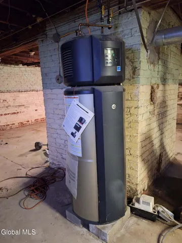 $183,000 | 743 6th Avenue, Troy, NY 12182