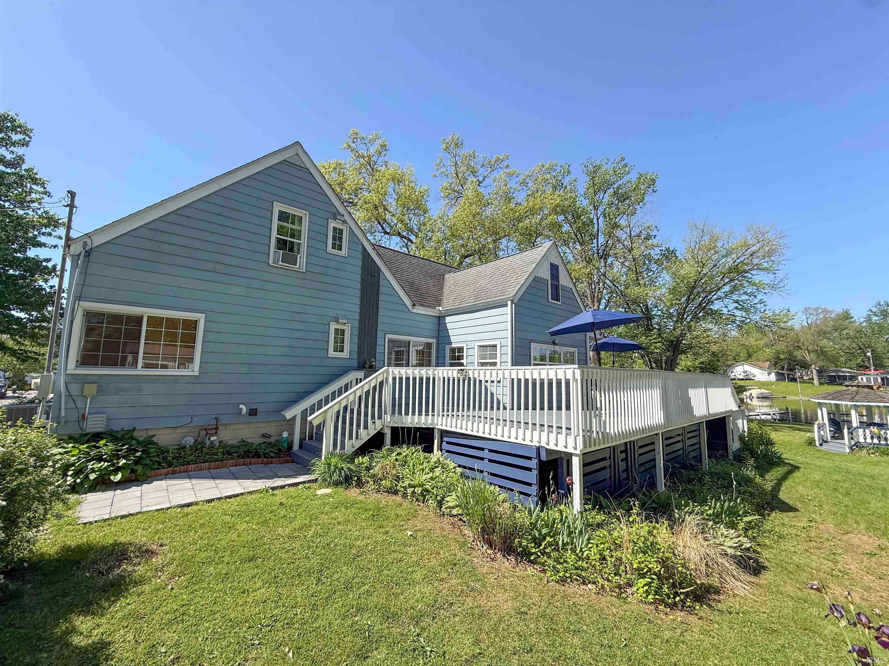 9080 East Backwater Road North Webster, IN 46555 - Photo 15 of 36