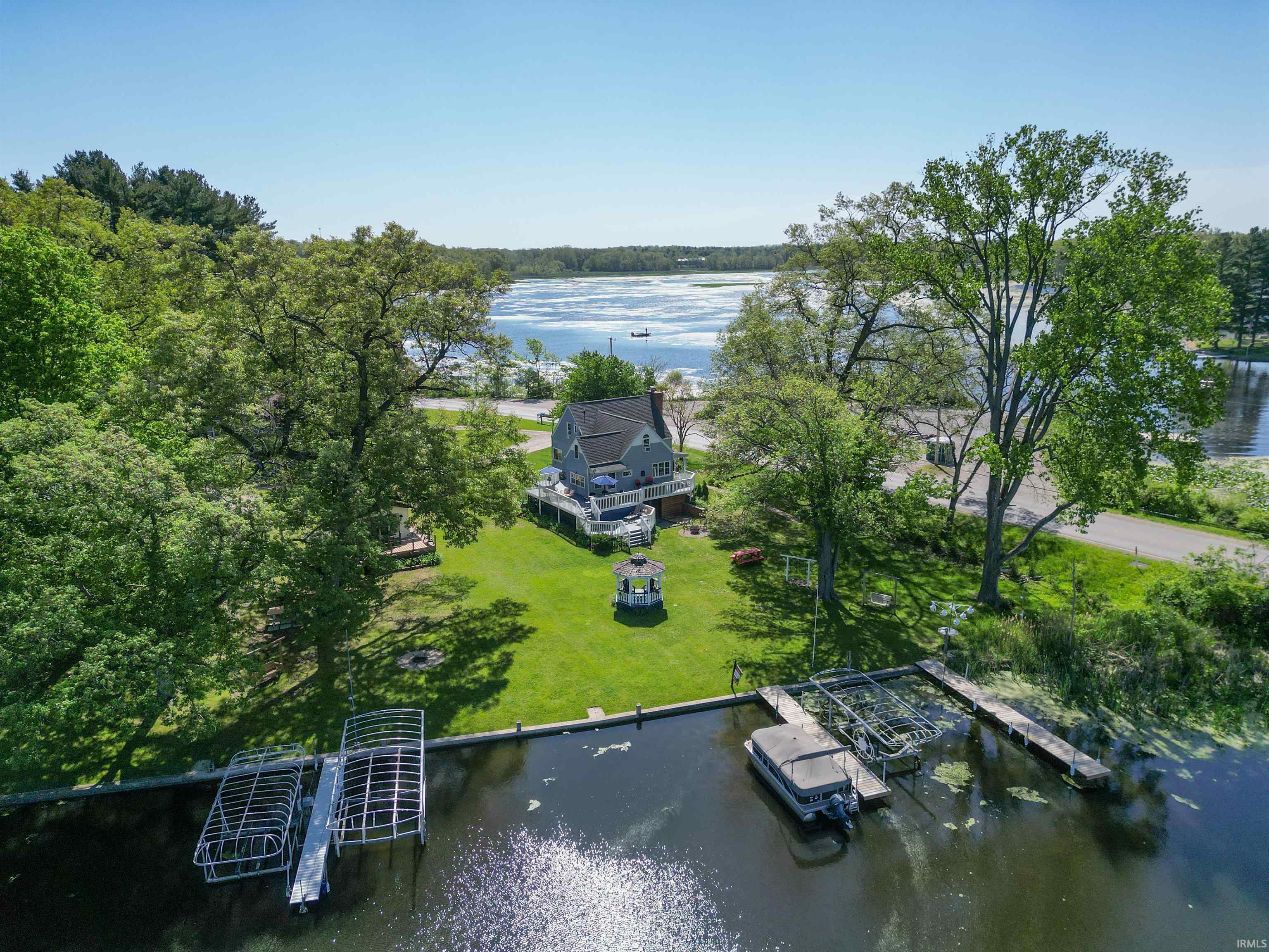 9080 East Backwater Road North Webster, IN 46555 - Photo 2 of 36