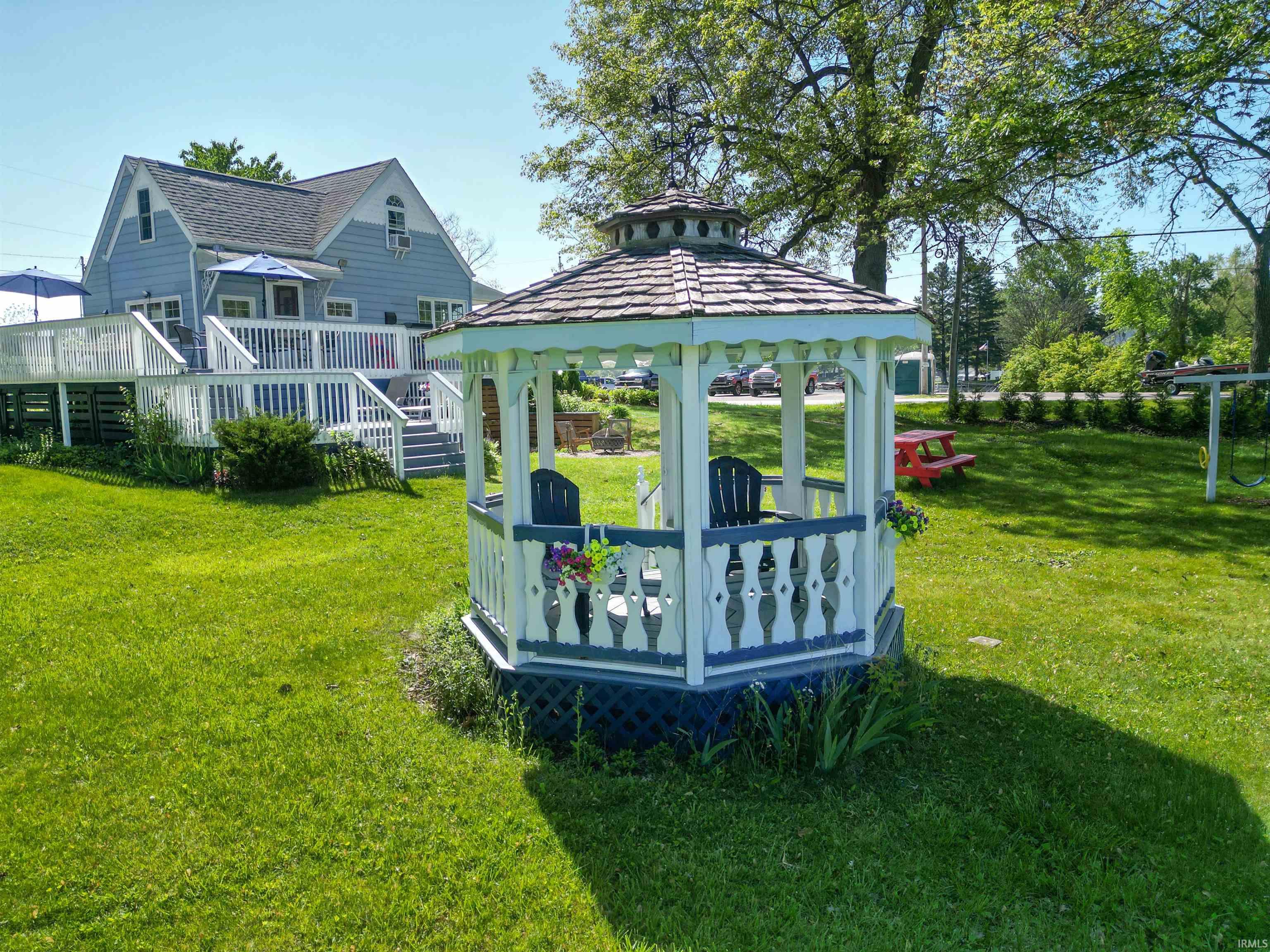 9080 East Backwater Road North Webster, IN 46555 - Photo 5 of 36