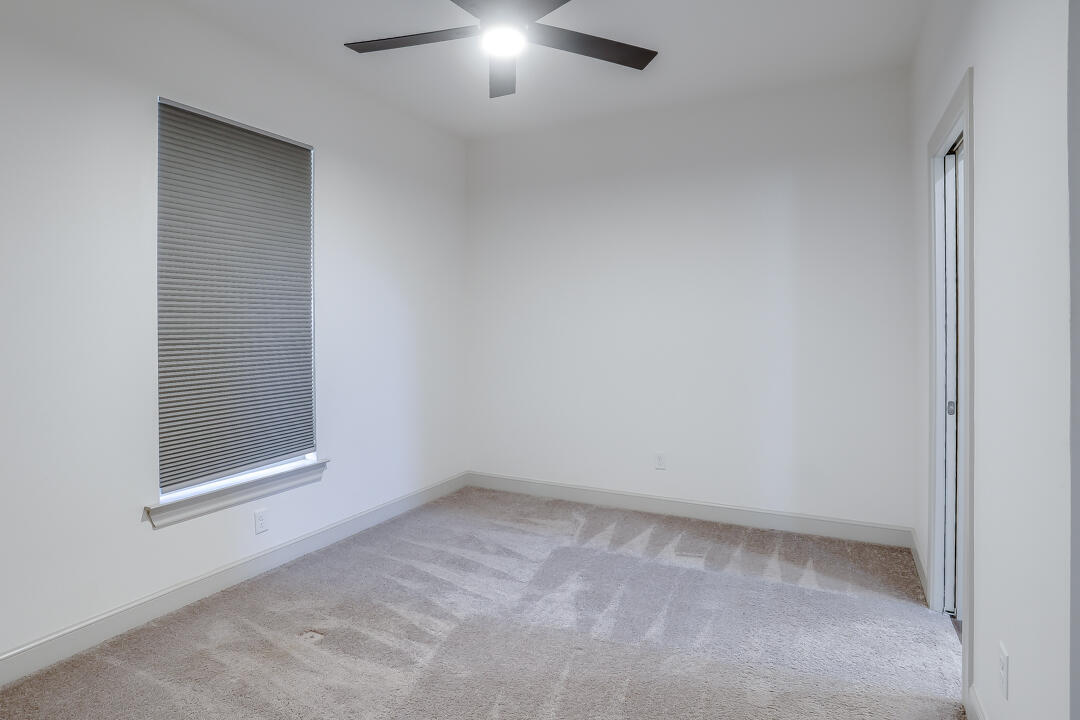 10909 Vinton Avenue Lubbock, TX 79424 - Photo 15 of 19 10909-120