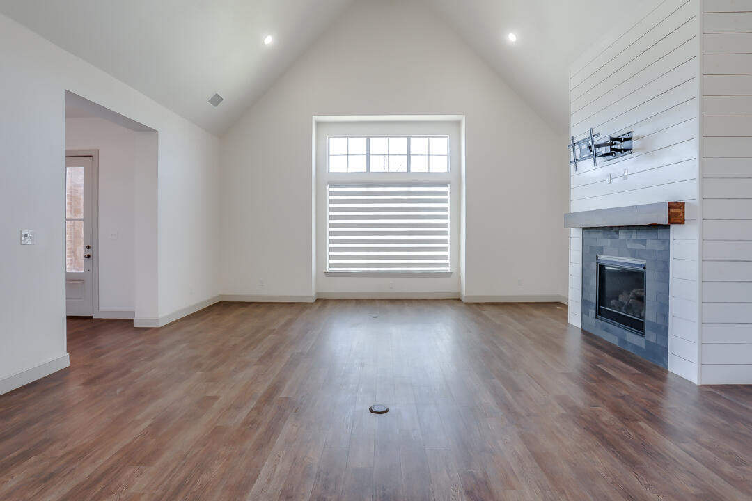 10909 Vinton Avenue Lubbock, TX 79424 - Photo 4 of 19 10909-102