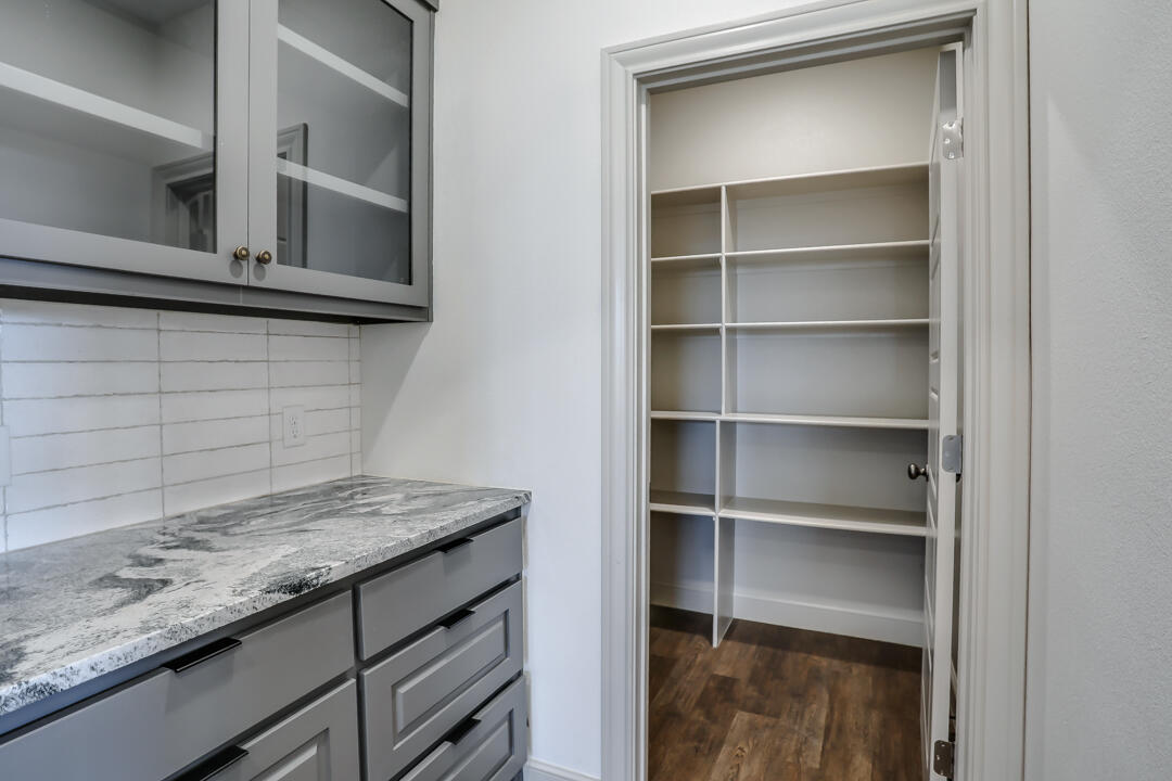 10909 Vinton Avenue Lubbock, TX 79424 - Photo 7 of 19 10909-109