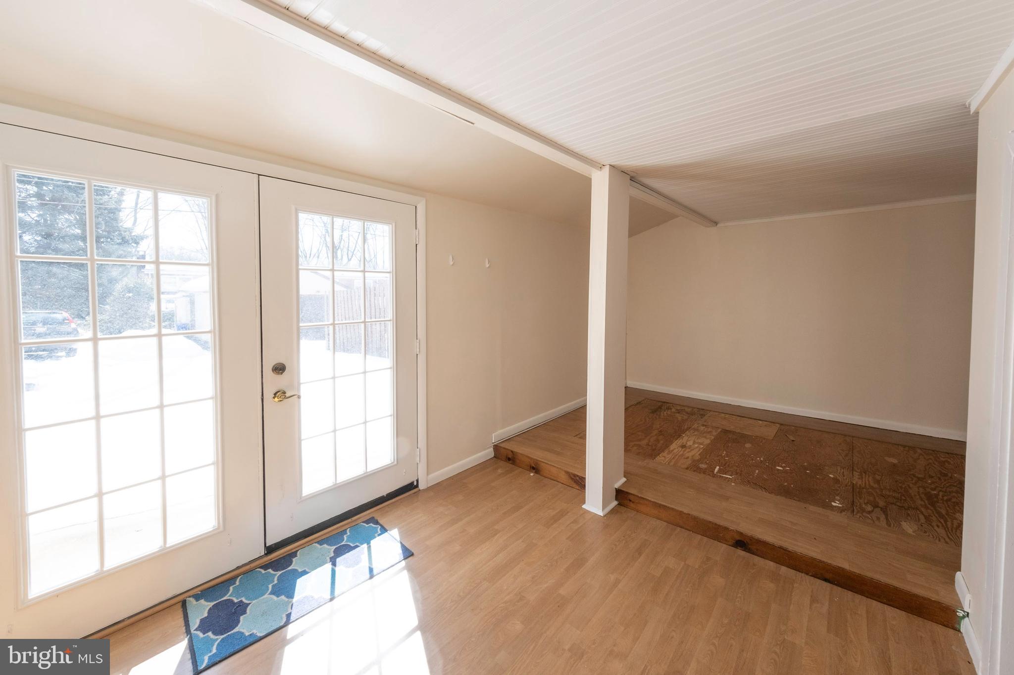333 Sunset Road Reading, PA 19611 - Photo 12 of 17 a view of an empty room and window