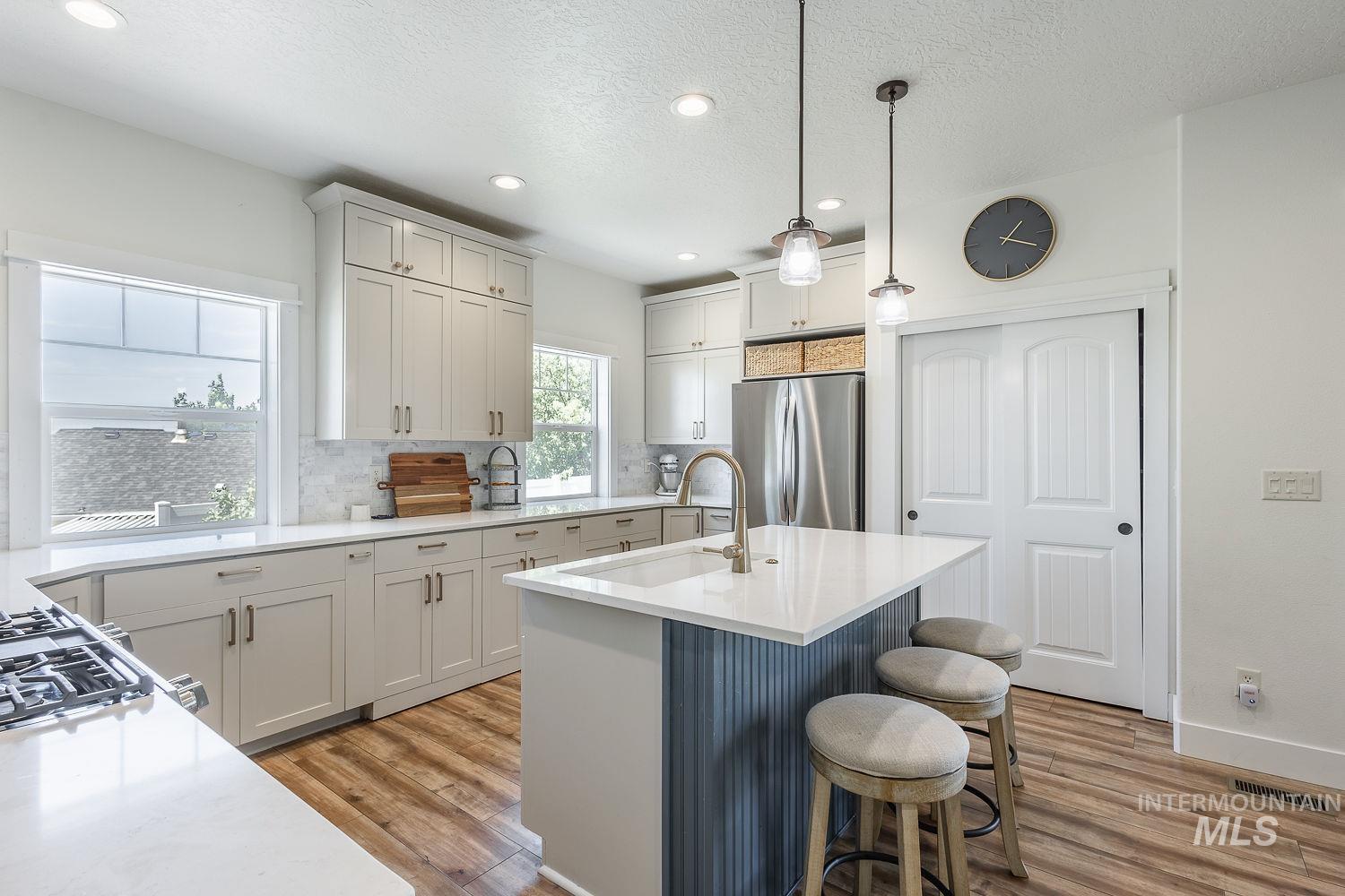 14966 Marvel Place Caldwell, ID 83607 - Photo 10 of 49