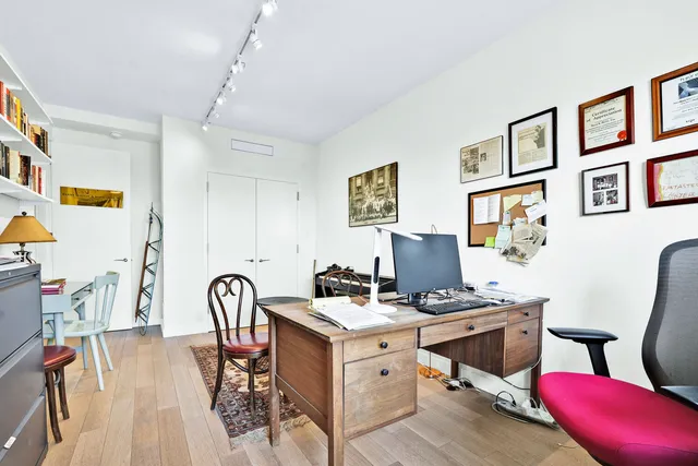 $3,000,000 | 268 East Broadway, Unit A1706 | Lower East Side