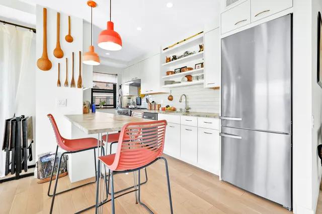 $3,000,000 | 268 East Broadway, Unit A1706 | Lower East Side