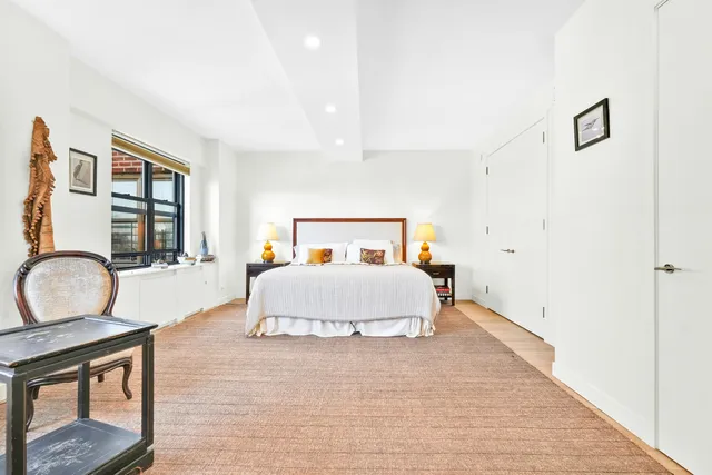 $3,000,000 | 268 East Broadway, Unit A1706 | Lower East Side