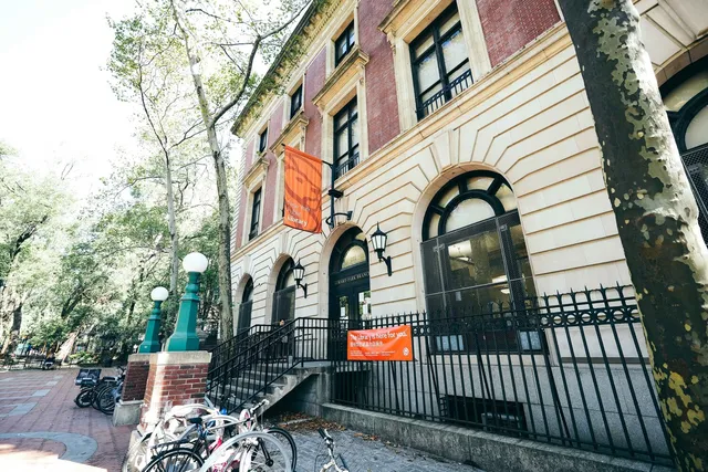 $3,000,000 | 268 East Broadway, Unit A1706 | Lower East Side