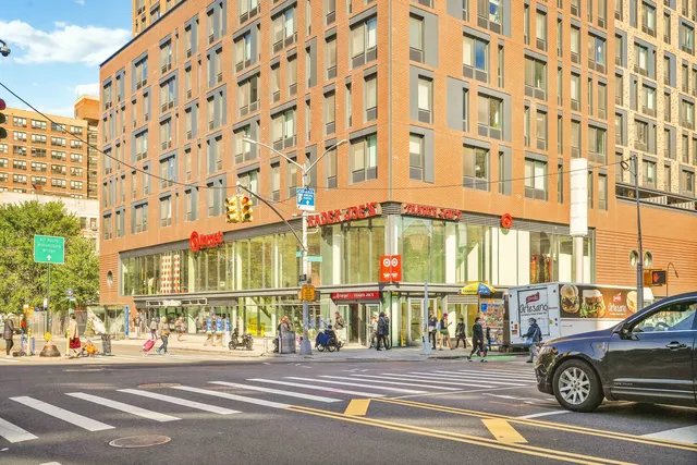 $3,000,000 | 268 East Broadway, Unit A1706 | Lower East Side