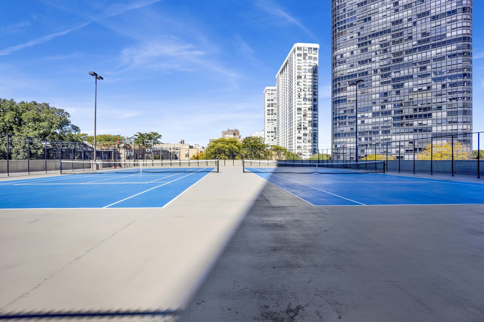 5320 North Sheridan Road, Unit 1504 Chicago, IL 60640 - Photo 17 of 20