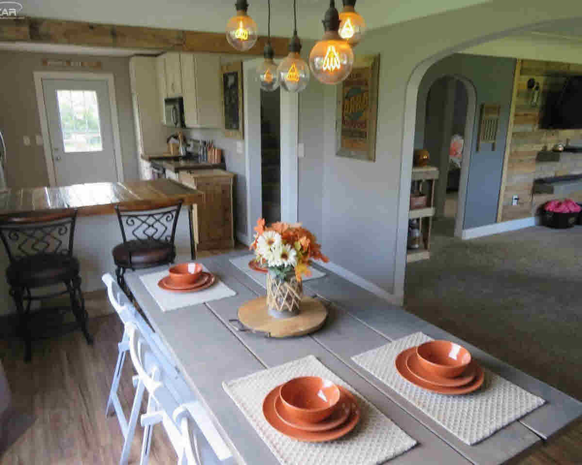 6121 North Jennings Road Mount Morris, MI 48458 - Photo 7 of 41 21341525-6.JPG