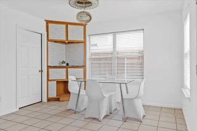 $2,599 | 11724 Dunfries Lane, Austin, TX 78754