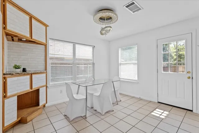 $2,599 | 11724 Dunfries Lane, Austin, TX 78754