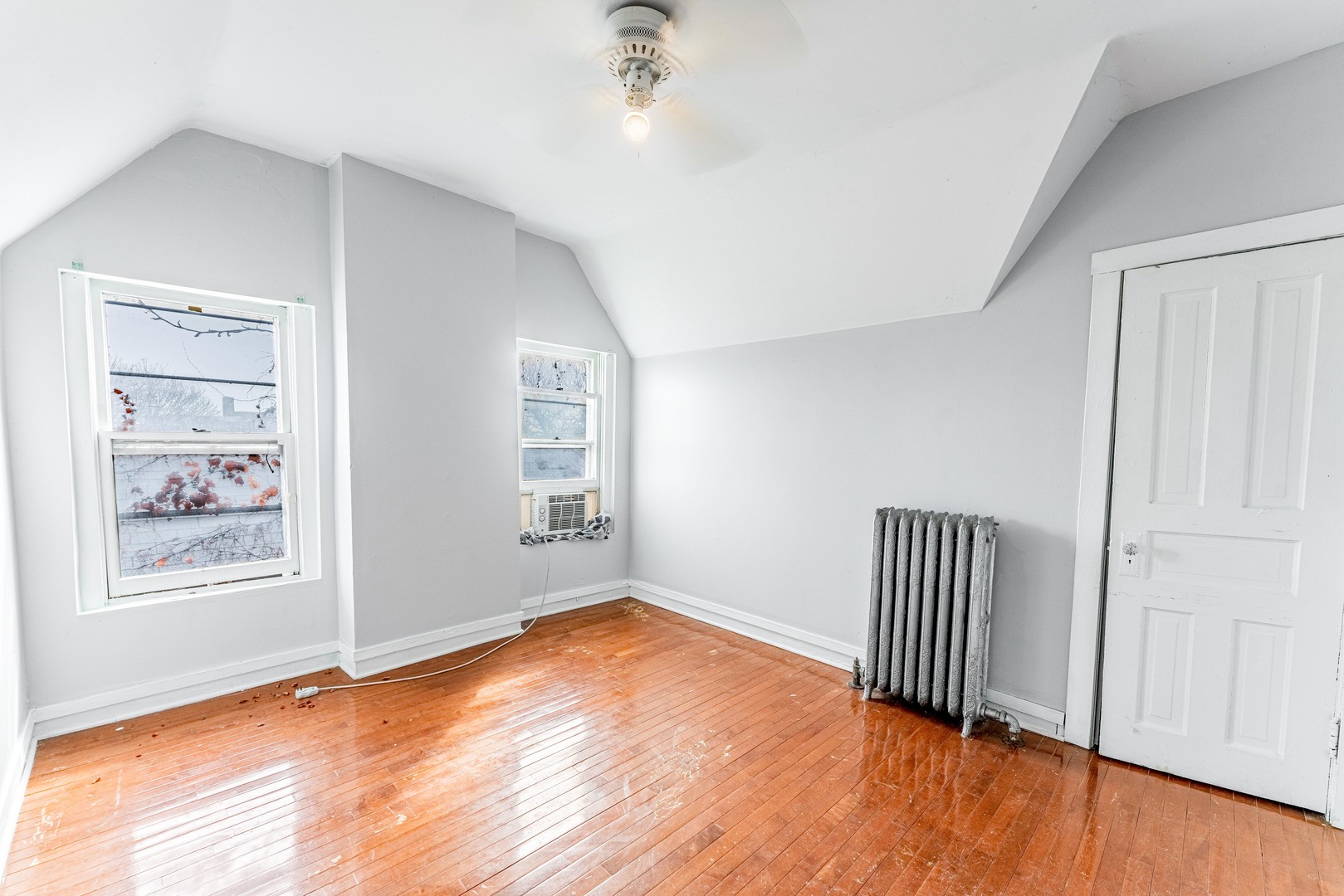 441 East 42nd Street Chicago, IL 60653 - Photo 35 of 48
