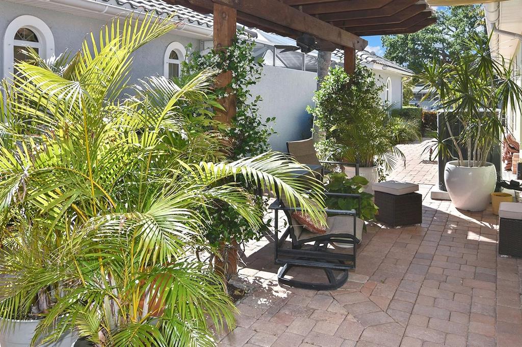 232 Pensacola Road Venice, FL 34285 - Photo 63 of 89 Gallery Image 63