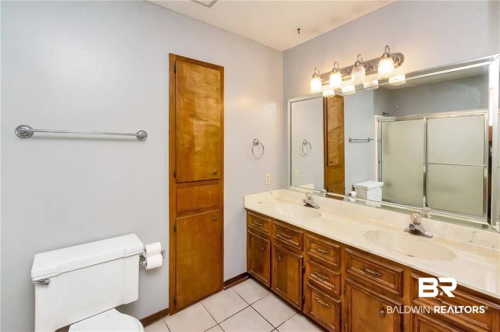 3359 Riverside Drive West Mobile, AL 36605 - Photo 6 of 15