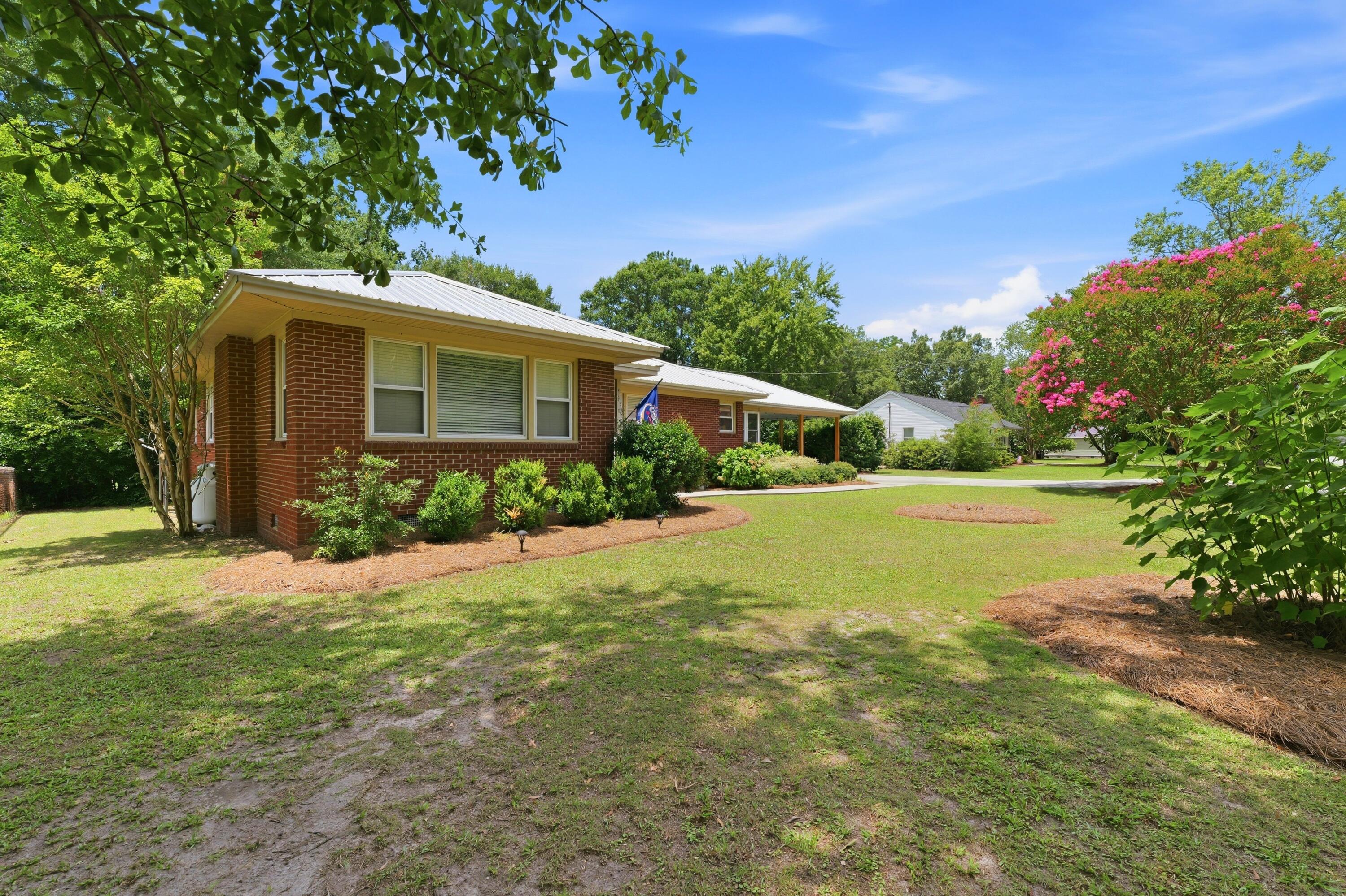 413 Hill Street Moncks Corner, SC 29461 - Photo 29 of 31 015_P1047399_autoremove_44337116_f4cfc00