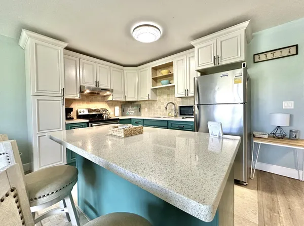 $1,525 | 359 Norwich O, West Palm Beach, FL 33417