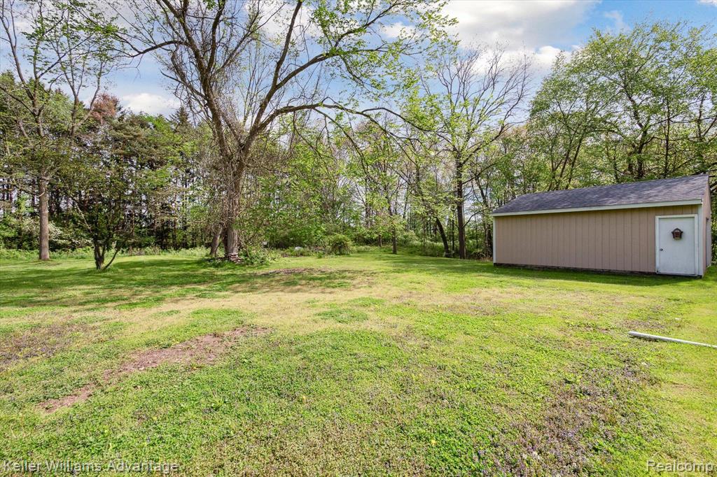274 West Newark Road Lapeer, MI 48446 - Photo 35 of 41
