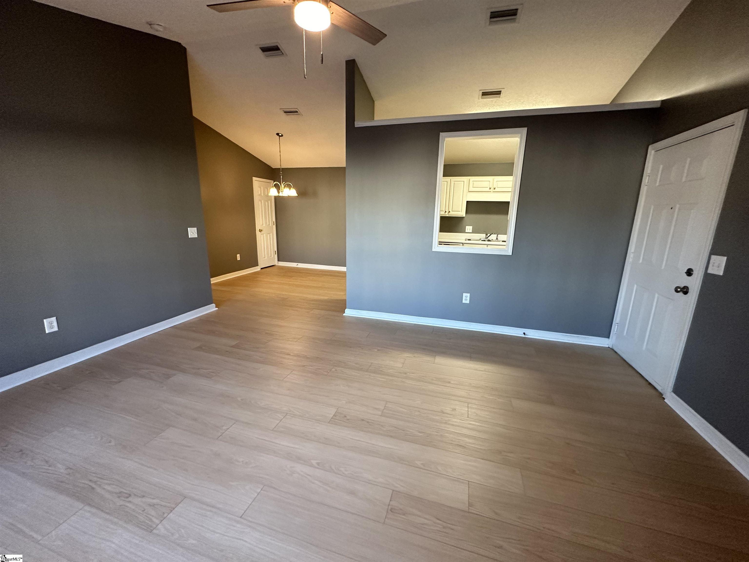 605 Pelham Square Way Greer, SC 29650 - Photo 4 of 13 Gallery Image 4